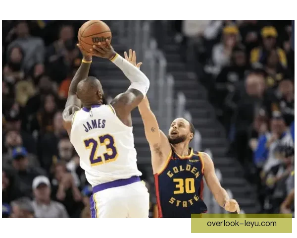 NBA最新动态：詹姆斯创纪录勇士翻盘湖人强势逆袭西部赛季前景看好