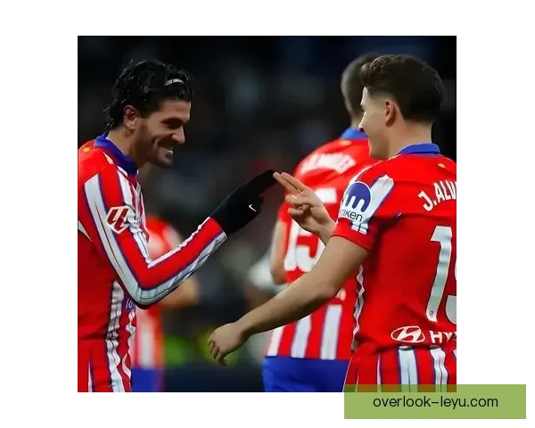 巴黎圣日耳曼主场力克马赛夺得法甲关键三分排名升至榜首 巴黎圣日耳曼主场力克马赛夺得法甲关键三分排名升至榜首